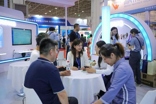 內(nèi)蒙古出版集團攜手內(nèi)蒙古漠尼文化，大e洋智慧教育產(chǎn)品閃耀內(nèi)蒙古教育裝備展